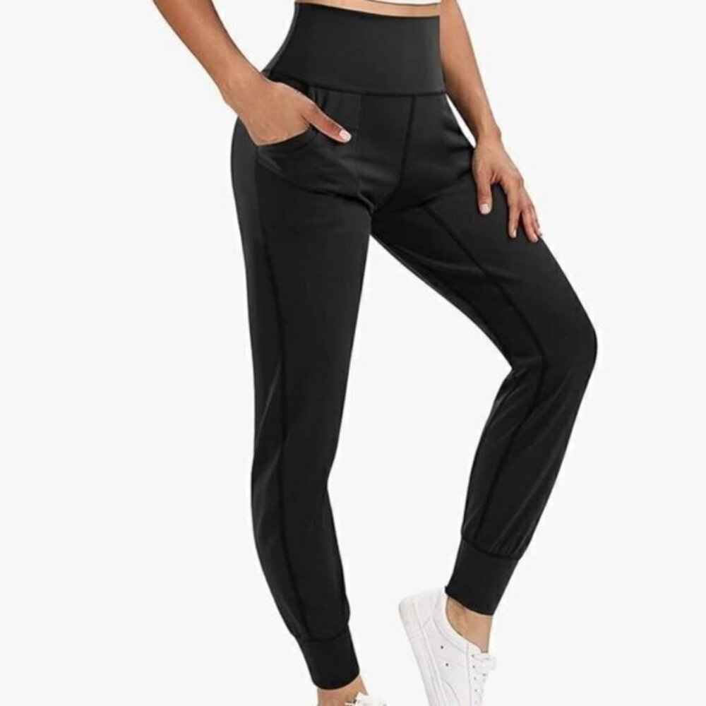 NWT Buttery Soft Leggings With Pockets